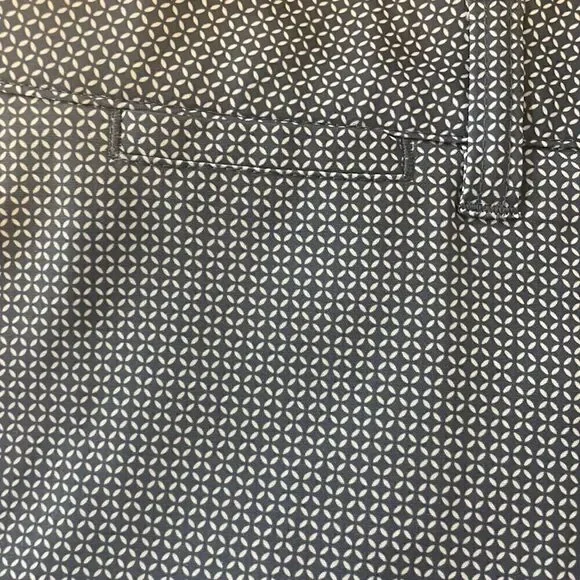 Men's Johnnie-O Shorts Like New 35 - Picture 5 of 6